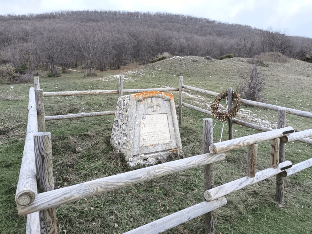 J1 – Monumento al Capitano&nbsp;Valerio